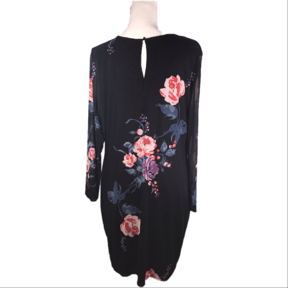 Say What? Black floral print bodycon dress - Picture 6 of 7